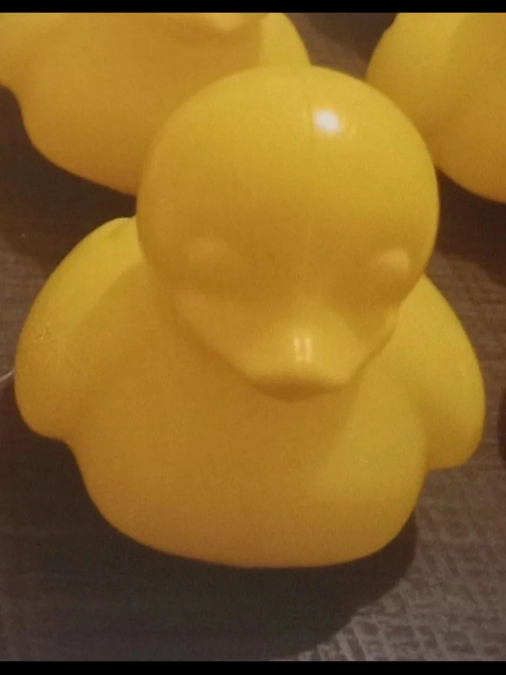 25 Yellow Rubber Duck - Good For Play In Bath